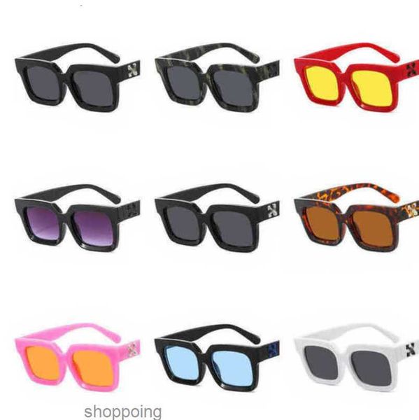 offs white fashion frames sunglasses brand men sunglass arrow x frame eyewear trend square sunglasse sports travel sun glasses ow7s, White;black
offs white fashion frames sunglasses brand men sunglass arrow x frame eyewear trend square sunglasse sports travel sun glasses ow7s, White;black