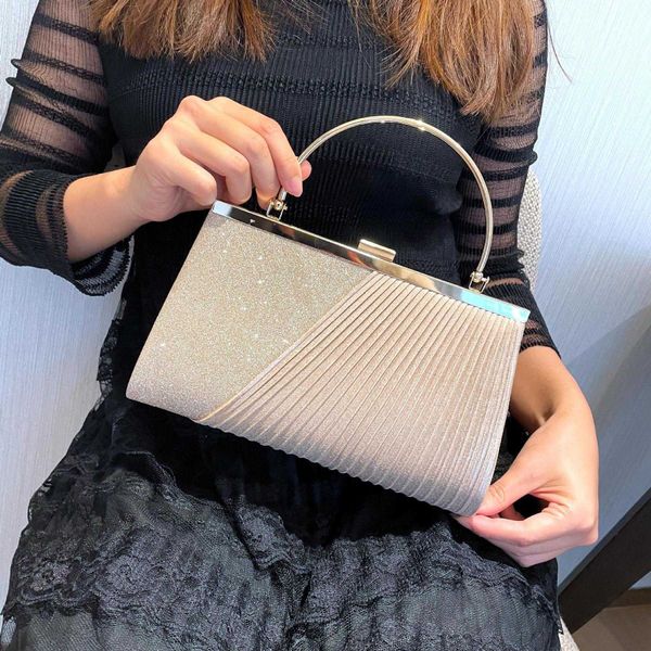pleated shiny dinner bag handbag elegant clutch womens banquet crossbody small dress ktv princess
pleated shiny dinner bag handbag elegant clutch womens banquet crossbody small dress ktv princess