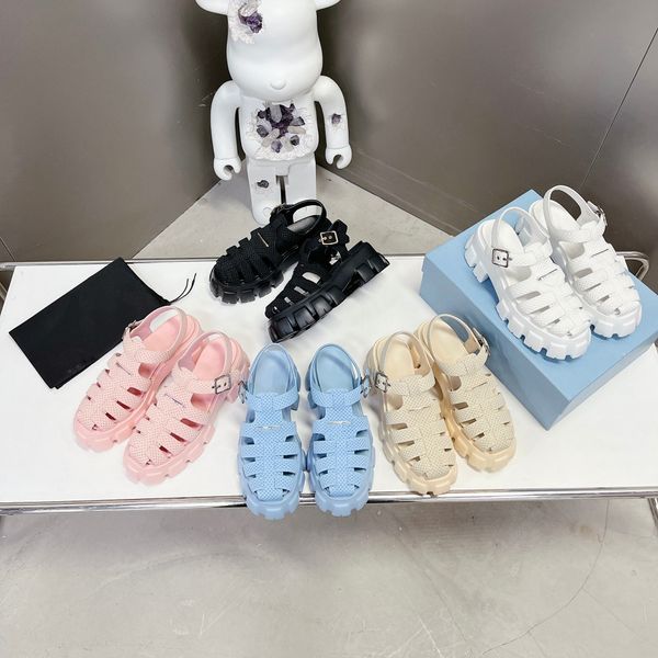2022 designer foam rubber sandals monolith summer shoes metal triangle logo sandal retro beach footwear upper sandal 5.5cm women size 35-40, Black
2022 designer foam rubber sandals monolith summer shoes metal triangle logo sandal retro beach footwear upper sandal 5.5cm women size 35-40, Black