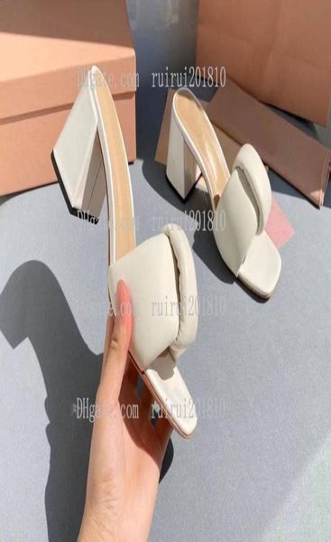 women039s leather bread slippers fashion flat heels with leather bottom 7cm luxury show indoor beach sandals delivery box 34407201766, Black
women039s leather bread slippers fashion flat heels with leather bottom 7cm luxury show indoor beach sandals delivery box 34407201766, Black