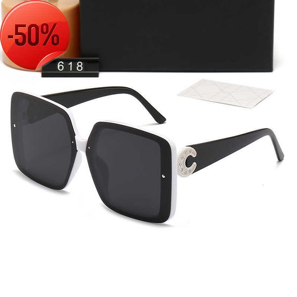 new arrivals wholesale 618 designer sunglasses original eyeglasses outdoor shades pc frame fashion classic lady mirrors for women and men gl, White;black
new arrivals wholesale 618 designer sunglasses original eyeglasses outdoor shades pc frame fashion classic lady mirrors for women and men gl, White;black