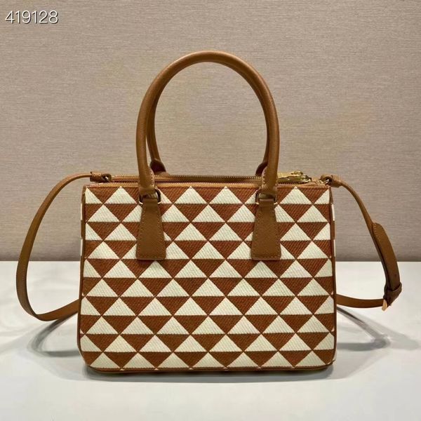 brand luxury designer hobo women shoulder bag fashion chain tote bags handbag removable handbags wallet purses
brand luxury designer hobo women shoulder bag fashion chain tote bags handbag removable handbags wallet purses
