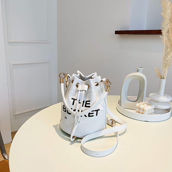 classic pull closure bucket bag womens men handbag original luxury tote drawstring shoulder fashion designer buckets
classic pull closure bucket bag womens men handbag original luxury tote drawstring shoulder fashion designer buckets
