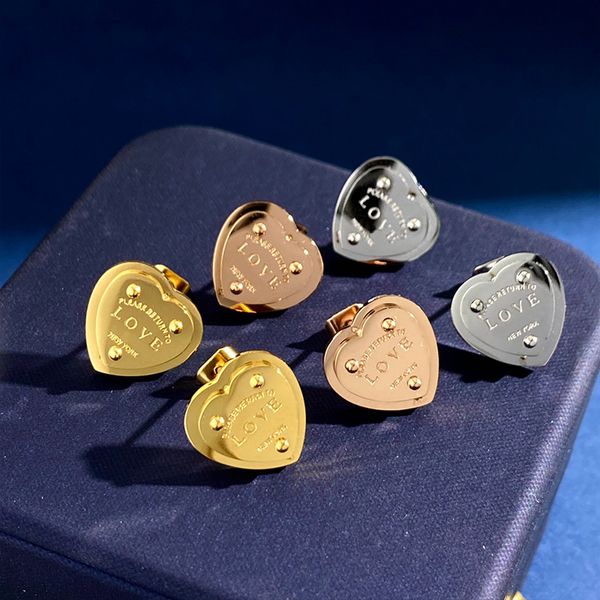 classic style women love heart studs cute size luxury titanium steel earrings logo printed wedding party gifts wholesale, Golden;silver
classic style women love heart studs cute size luxury titanium steel earrings logo printed wedding party gifts wholesale, Golden;silver