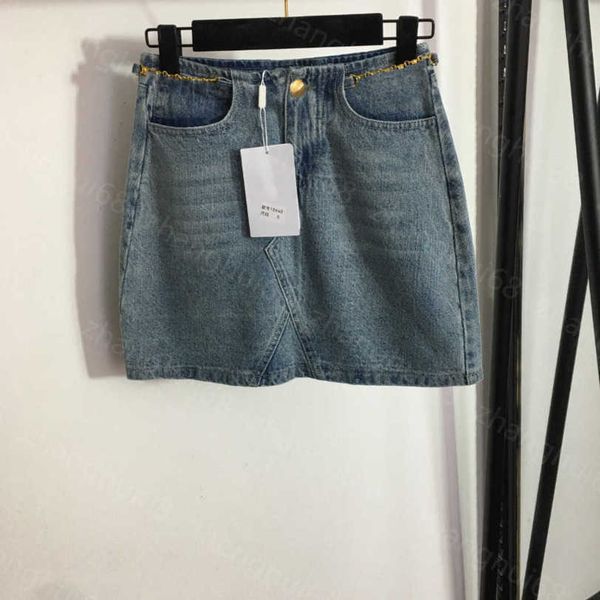 23ss womens designer clothing designer skirts gold chain embellished high-waisted a-line denim half dress women clothes a1, Black
23ss womens designer clothing designer skirts gold chain embellished high-waisted a-line denim half dress women clothes a1, Black