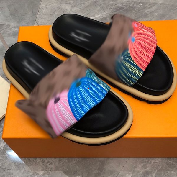 2023 fashion all colors slides slippers shoes running casual outdoor sneaker good perfect leather ladies sandals size us 4.5-8.5 -204, Black
2023 fashion all colors slides slippers shoes running casual outdoor sneaker good perfect leather ladies sandals size us 4.5-8.5 -204, Black
