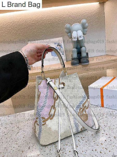 l brand bag neonoe mm bucket bag n40474 23ss new spring nautical designer womens luxurys drawstring shoulder bag crossbodys handbag tote m45, Black
l brand bag neonoe mm bucket bag n40474 23ss new spring nautical designer womens luxurys drawstring shoulder bag crossbodys handbag tote m45, Black