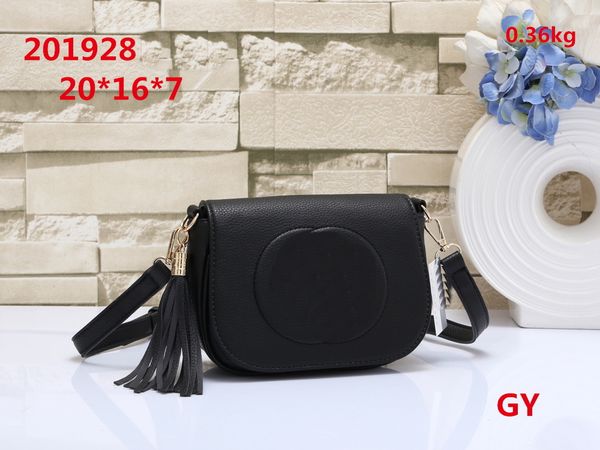 lady shopping shoulder bags fashion handbags women totes cross body half moon luxury gleather classic retro purse wallets handle square
lady shopping shoulder bags fashion handbags women totes cross body half moon luxury gleather classic retro purse wallets handle square