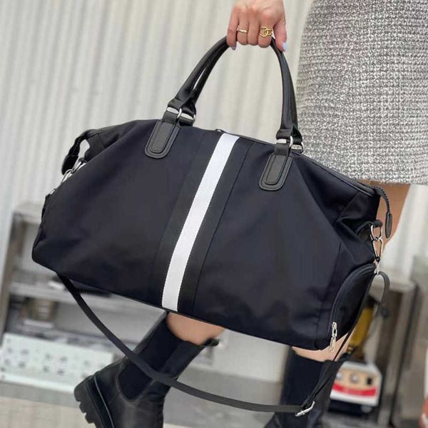 hbp portable travel bag short distance travel bag fashion dry wet separation fitness bag luggage bag yoga bag 230202
hbp portable travel bag short distance travel bag fashion dry wet separation fitness bag luggage bag yoga bag 230202