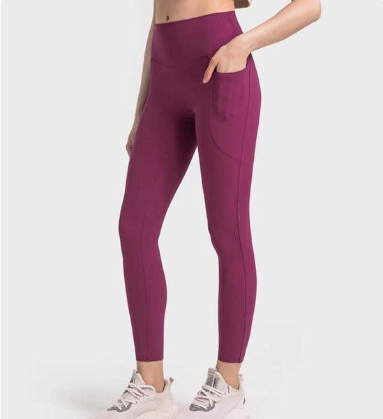 lu-392 striped rib no t-line side pocket yoga pants high waist tight abdomen running sports cropped gym leggings for women, White;red
lu-392 striped rib no t-line side pocket yoga pants high waist tight abdomen running sports cropped gym leggings for women, White;red