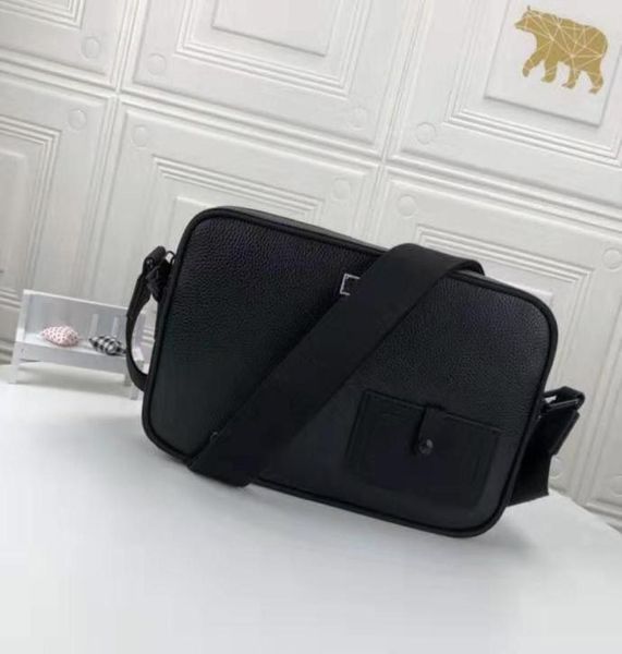 postmans bag mens simple and comfortable backpack suitable for daily schoolbags classic fashion mailbags5373800
postmans bag mens simple and comfortable backpack suitable for daily schoolbags classic fashion mailbags5373800