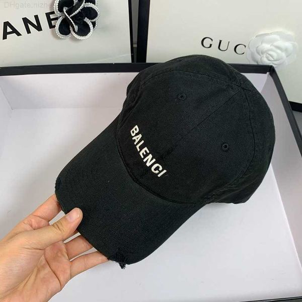 designer luxury brand balencagia home b 2023 new color embroidery baseball cap washable cotton tongue cap foreign style slim color edge grin, Blue;gray
designer luxury brand balencagia home b 2023 new color embroidery baseball cap washable cotton tongue cap foreign style slim color edge grin, Blue;gray