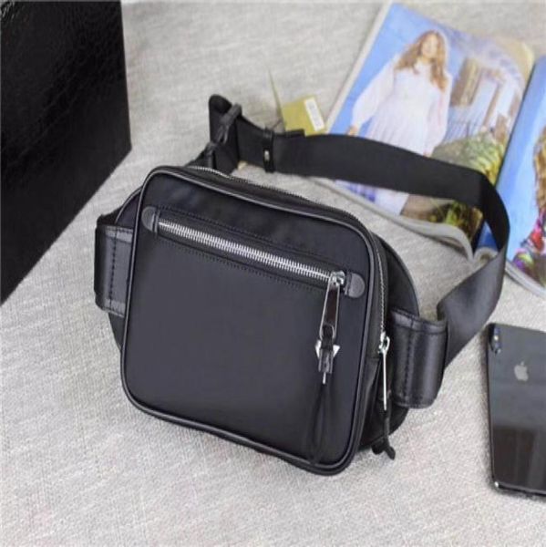 global classic deluxe package canvas leather cowhide pockets the highest quality handbag ot139 size 24cm 15cm 5cm6884734
global classic deluxe package canvas leather cowhide pockets the highest quality handbag ot139 size 24cm 15cm 5cm6884734
