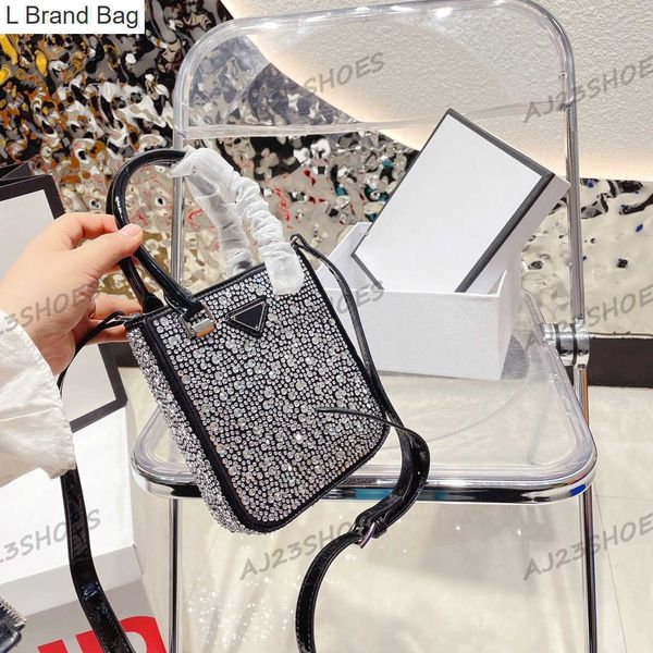 l brand bag triangle mini cleo tote bags women designers luxurys diamonds bag shoulder classic brand prad mini miuccia hobo bags fashion lad, Black
l brand bag triangle mini cleo tote bags women designers luxurys diamonds bag shoulder classic brand prad mini miuccia hobo bags fashion lad, Black