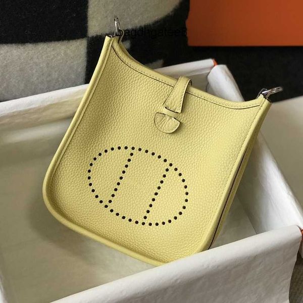 out tote bag hollow 2023 evelynbag bags litchi h designer small tote real leather genuine pattern casual cowhide shoulder crossbody women�
out tote bag hollow 2023 evelynbag bags litchi h designer small tote real leather genuine pattern casual cowhide shoulder crossbody women�