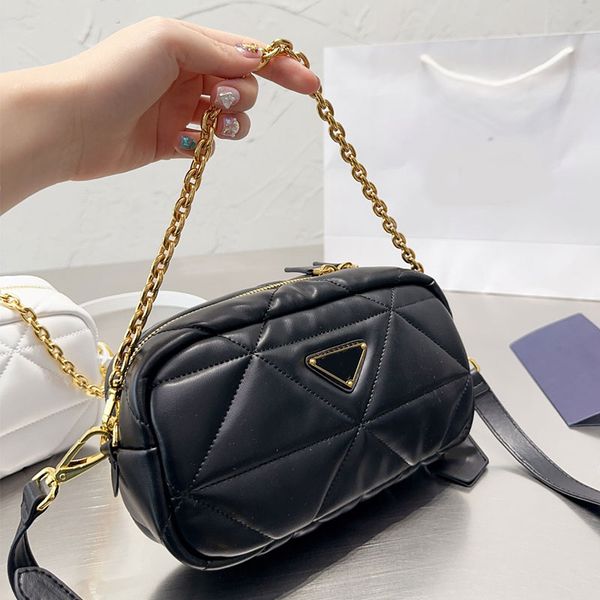 messenger bag black cowhide crossbody bag flap handbag shoulder bags chains quilting leather lettering internal zipper triangle decoration w
messenger bag black cowhide crossbody bag flap handbag shoulder bags chains quilting leather lettering internal zipper triangle decoration w
