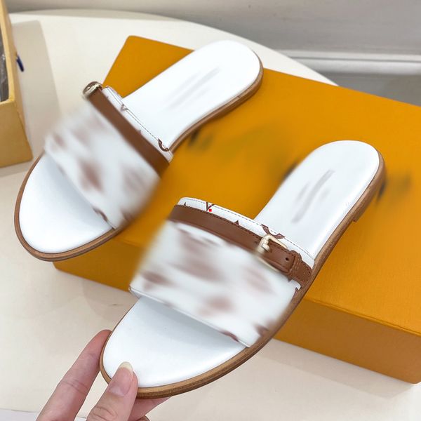 2023 fashion luxuries designers summer flat slipper sheepskin diamond lattice women designer sandals genuine leather shoes with box -177, Black
2023 fashion luxuries designers summer flat slipper sheepskin diamond lattice women designer sandals genuine leather shoes with box -177, Black