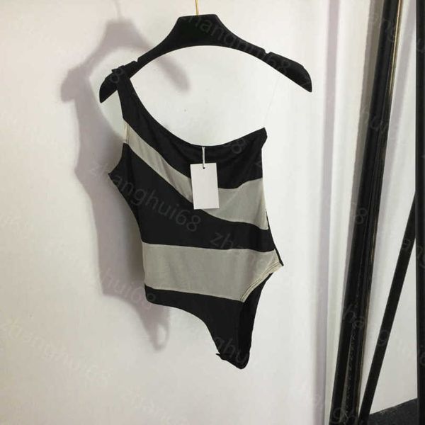 23ss one-piece swimsuit designer bikini womens swimwear mesh perspective stitching transparent fishing line suspender one-piece swimsuit wom, White;black
23ss one-piece swimsuit designer bikini womens swimwear mesh perspective stitching transparent fishing line suspender one-piece swimsuit wom, White;black