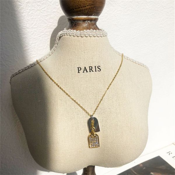 french fashion gold and silver dual color geometric inlaid zircon pendant necklace for women's clavicle chain charm jewelry
french fashion gold and silver dual color geometric inlaid zircon pendant necklace for women's clavicle chain charm jewelry