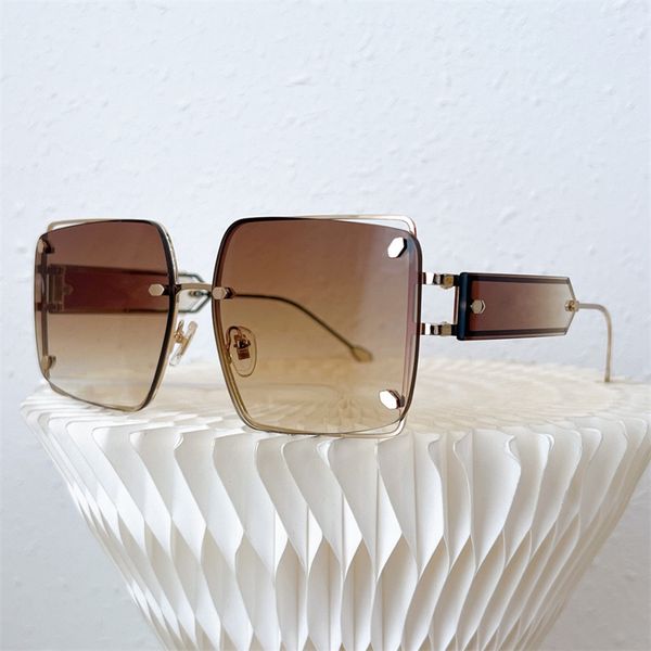 luxury summer sunglasses for men and women 6171 style anti-ultraviolet retro plate half frame fashion eyeglasses random box, White;black
luxury summer sunglasses for men and women 6171 style anti-ultraviolet retro plate half frame fashion eyeglasses random box, White;black