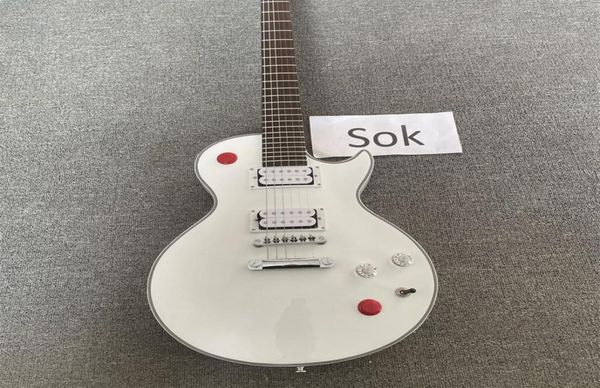 rare kill switch buckethead signature alpine white baritone electric guitar red arcade button 24 jumbo frets no inlay6685642
rare kill switch buckethead signature alpine white baritone electric guitar red arcade button 24 jumbo frets no inlay6685642