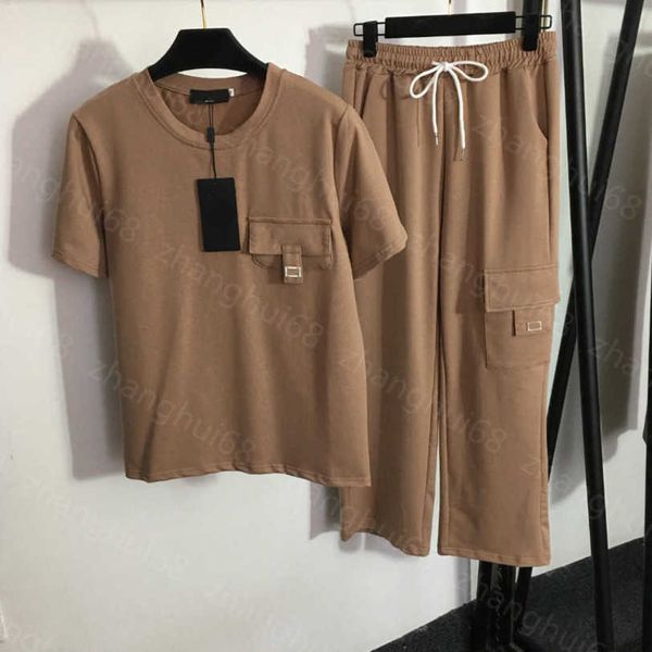 23ss casual suit womens designer clothing women pants sets single pocket short sleeve t-shirt drawstring elastic waist casual wide leg trous, White
23ss casual suit womens designer clothing women pants sets single pocket short sleeve t-shirt drawstring elastic waist casual wide leg trous, White