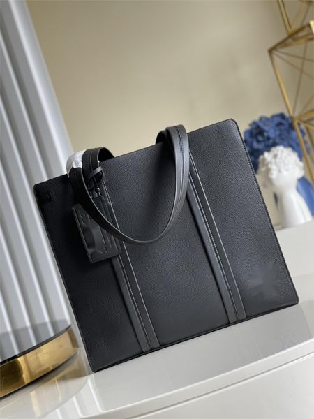new men's handbags leather bags fashion luxury bags shoulder bags computer briefcases wallets men's office bags
new men's handbags leather bags fashion luxury bags shoulder bags computer briefcases wallets men's office bags