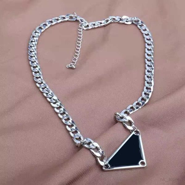 designer silver color mens necklace women triangle letters love trendy punk men enamel cool street womens pendants necklaces ladies chains l
designer silver color mens necklace women triangle letters love trendy punk men enamel cool street womens pendants necklaces ladies chains l