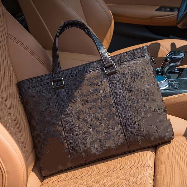 classic large capacity men's one shoulder cross-body business travel leisure briefcase travel men's computer bag fine workmanship
classic large capacity men's one shoulder cross-body business travel leisure briefcase travel men's computer bag fine workmanship