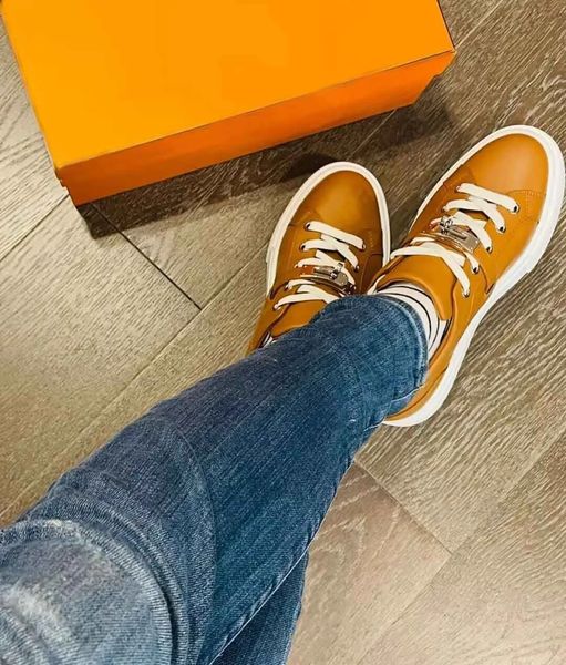 23s men women casual shoes low sneakers day shoes lace up runner sneaker flats nappa leather platform trainers outdoor walking luxury design, Black
23s men women casual shoes low sneakers day shoes lace up runner sneaker flats nappa leather platform trainers outdoor walking luxury design, Black
