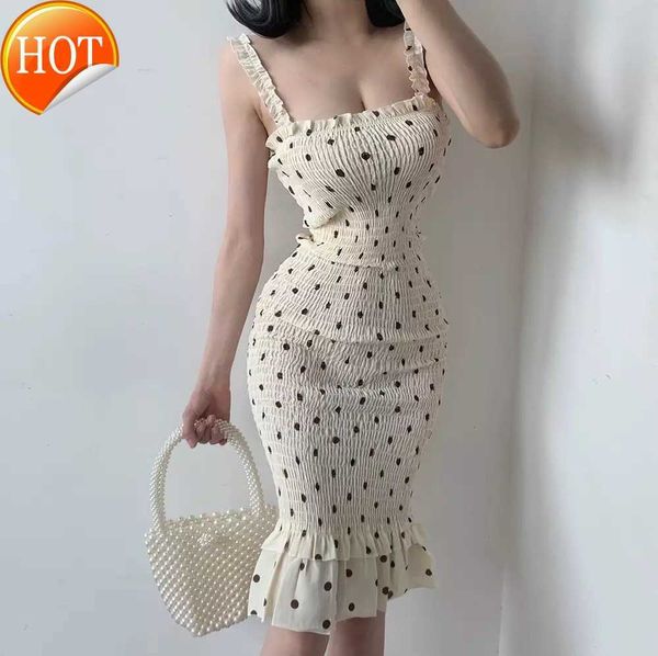 summer pastoral storm point strap dress strapless sleeveless slim waist fishtail dress midi dress chiffon, White
summer pastoral storm point strap dress strapless sleeveless slim waist fishtail dress midi dress chiffon, White