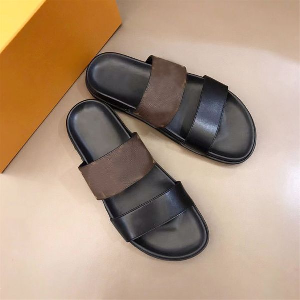 luxury designer men's slippers summer leather fashion sandals comfortable men's flip-flops seaside vacation beach shoelaces box la, Black
luxury designer men's slippers summer leather fashion sandals comfortable men's flip-flops seaside vacation beach shoelaces box la, Black