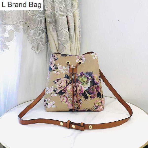 l brand bag luxurys designers neonoe bucket shoulder bags flower handbags genuine leather purses women tote brand letter drawstring crossbod, Black
l brand bag luxurys designers neonoe bucket shoulder bags flower handbags genuine leather purses women tote brand letter drawstring crossbod, Black