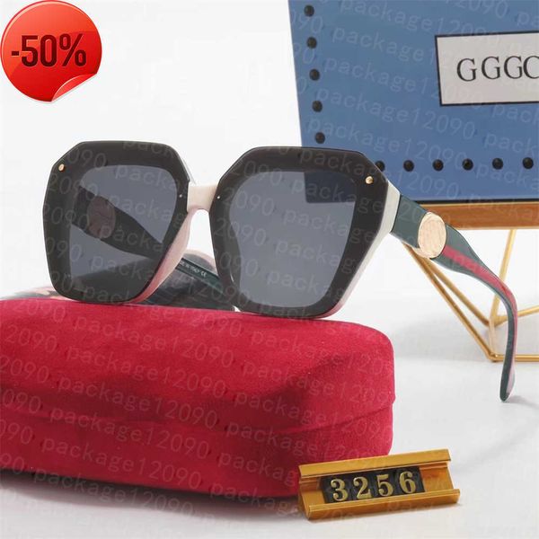 2023 fashion brand sunglasses glasses 3256 retro black frame suitable for men and women's luxury glasses designer glasses polarized sun, White;black
2023 fashion brand sunglasses glasses 3256 retro black frame suitable for men and women's luxury glasses designer glasses polarized sun, White;black