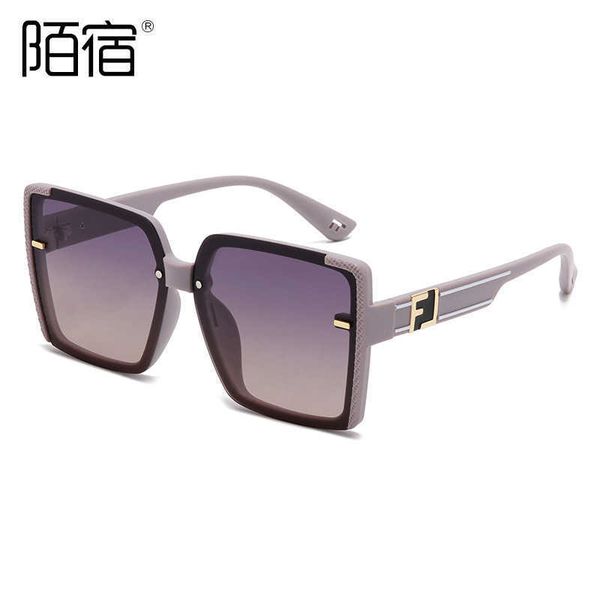 f2347 large frame polarized light uv resistant sunglasses live streaming for women shading sun protection advanced feeling slimming 2023, White;black
f2347 large frame polarized light uv resistant sunglasses live streaming for women shading sun protection advanced feeling slimming 2023, White;black