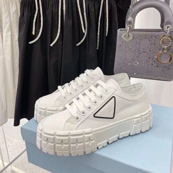 designer sneakers gabardine nylon casual shoes brand wheel trainers luxury canvas sneaker fashion platform solid heighten shoe mjikj000002, Red;white
designer sneakers gabardine nylon casual shoes brand wheel trainers luxury canvas sneaker fashion platform solid heighten shoe mjikj000002, Red;white