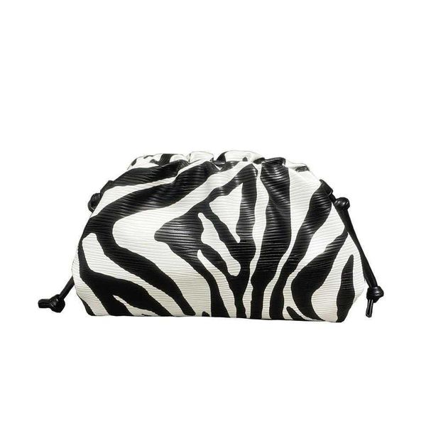 womens bag clip pleated cloud zebra pattern shoulder messenger small hand holding dinner
womens bag clip pleated cloud zebra pattern shoulder messenger small hand holding dinner
