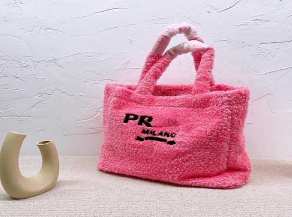 portable tote bag oneshoulder diagonal shopping bag autumn and winte large capacity beach bags5871585
portable tote bag oneshoulder diagonal shopping bag autumn and winte large capacity beach bags5871585