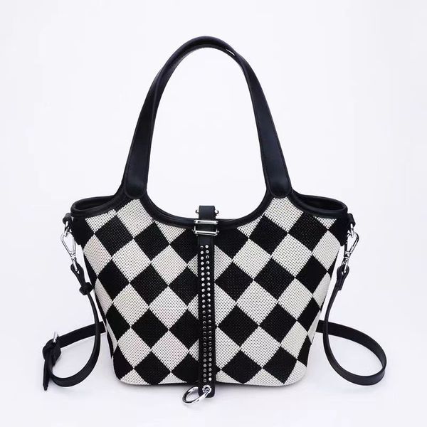 new ringer pattern tote handbag single shoulder crossbody bag high appearance level high-quality foreign style willow dingzi mother bag manu
new ringer pattern tote handbag single shoulder crossbody bag high appearance level high-quality foreign style willow dingzi mother bag manu
