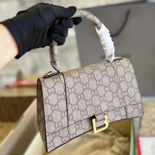 designer bags 9a shoulder bag ba hourglass bag women handbag crossbody bags tote bag two models luxury fashion ladies bags0
designer bags 9a shoulder bag ba hourglass bag women handbag crossbody bags tote bag two models luxury fashion ladies bags0
