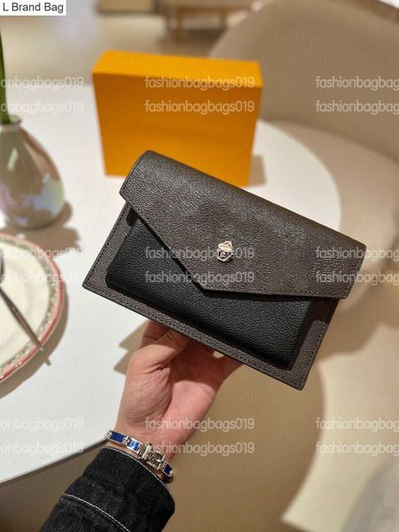 l brand bag mylockme chain pochette shoulder bags vavin supple cross body envelope-style flap pouch designers womens handbags purses ew0w, Black
l brand bag mylockme chain pochette shoulder bags vavin supple cross body envelope-style flap pouch designers womens handbags purses ew0w, Black