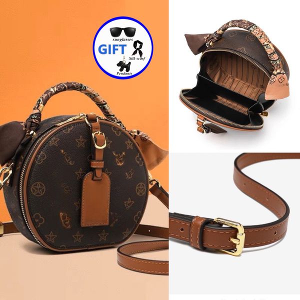 designers bag shoulder bags classic and fashionable crossbody bag round cake bag coated with canvas and leather trim single shoulder crossbo
designers bag shoulder bags classic and fashionable crossbody bag round cake bag coated with canvas and leather trim single shoulder crossbo