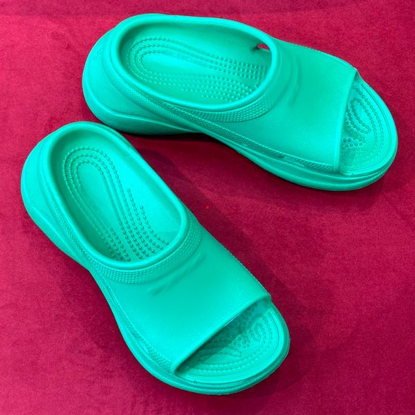 2023 fashion women slippers sandal classic black flat home slipper bathroom leather sandals shoes woman flip flops luxury pantoufles sandale
2023 fashion women slippers sandal classic black flat home slipper bathroom leather sandals shoes woman flip flops luxury pantoufles sandale
