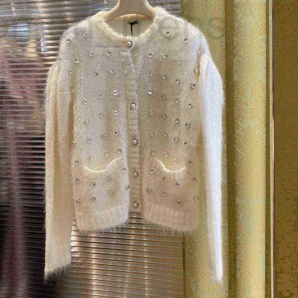 women's sweaters designer cardigan hvy industry diond studded mohair design sense of lerity temperent swter women's new winter sty, White;black
women's sweaters designer cardigan hvy industry diond studded mohair design sense of lerity temperent swter women's new winter sty, White;black