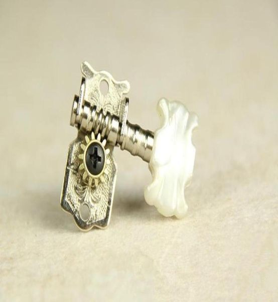 6pcsset 3r3l classical guitar strings button guitar accessories for tuning pegs keys tuner machine heads guitar parts6915010
6pcsset 3r3l classical guitar strings button guitar accessories for tuning pegs keys tuner machine heads guitar parts6915010