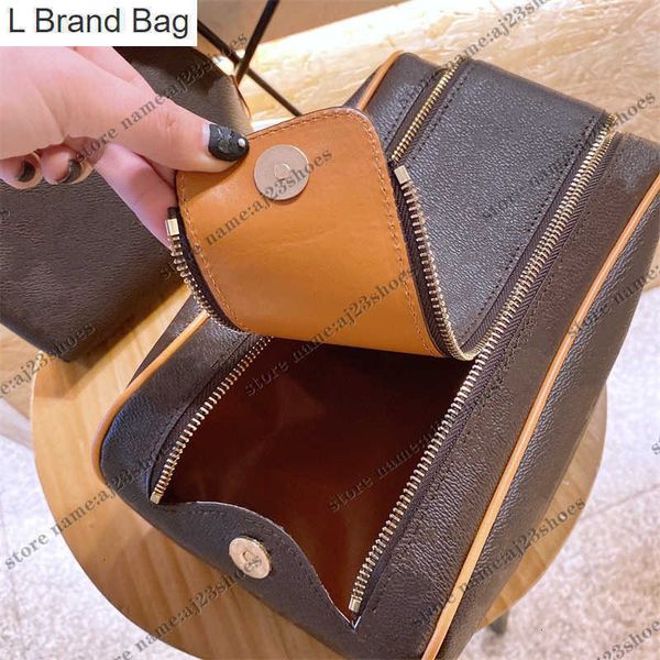 l brand bag toiletry bag 25cm cosmetic pouch pm canvas 2 pcs practical zipped wide opening flower letter luxurys designers tote bags, Black
l brand bag toiletry bag 25cm cosmetic pouch pm canvas 2 pcs practical zipped wide opening flower letter luxurys designers tote bags, Black