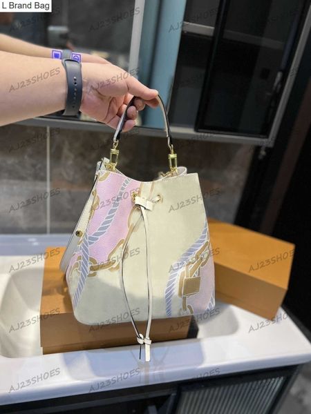 l brand bag new spring collection 2023 nautical neonoe n40474 shoulder bucket bag white damier azur ropes chains printed pattern designer ha, Black
l brand bag new spring collection 2023 nautical neonoe n40474 shoulder bucket bag white damier azur ropes chains printed pattern designer ha, Black