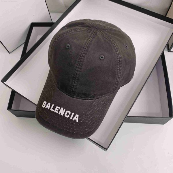 designer luxury brand balencagia the correct version of home b is the new paris wash denim baseball cap ins letter embroidery fashion brand, Blue;gray
designer luxury brand balencagia the correct version of home b is the new paris wash denim baseball cap ins letter embroidery fashion brand, Blue;gray