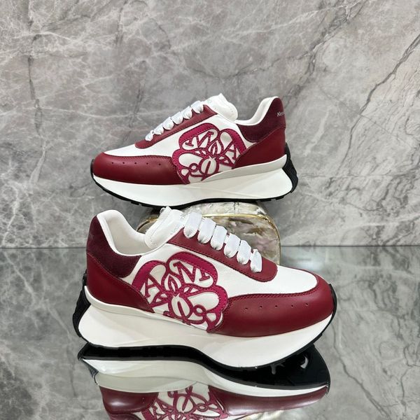 luxury shoes mc sprint runner sneakers men women casual leather outdoor shoe anagram embossing low white black pink queen trainers 34-46 mj0, Red;white
luxury shoes mc sprint runner sneakers men women casual leather outdoor shoe anagram embossing low white black pink queen trainers 34-46 mj0, Red;white