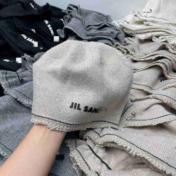 designer luxury brand jils ander fashion han fan ins net red knitted hat new trend irregular sweet cool baotou hat autumn and winter age red, Blue;gray
designer luxury brand jils ander fashion han fan ins net red knitted hat new trend irregular sweet cool baotou hat autumn and winter age red, Blue;gray
